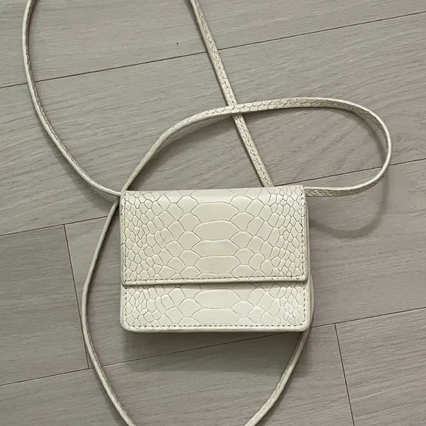 [BUNJANG] And Other Stories White Mini Bag / 앤아더스토리즈 화이트 미니백