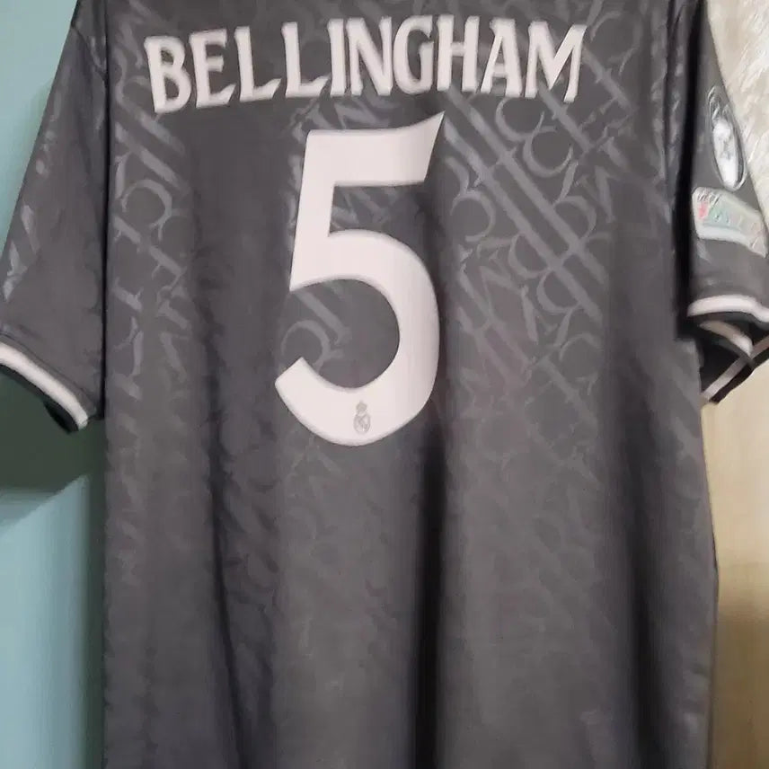 [BUNJANG] Real Madrid 2024-2025 Third Kit Bellingham (XL) / 24-25  레알마드리드 서드 벨링엄 (국내4XL.120)