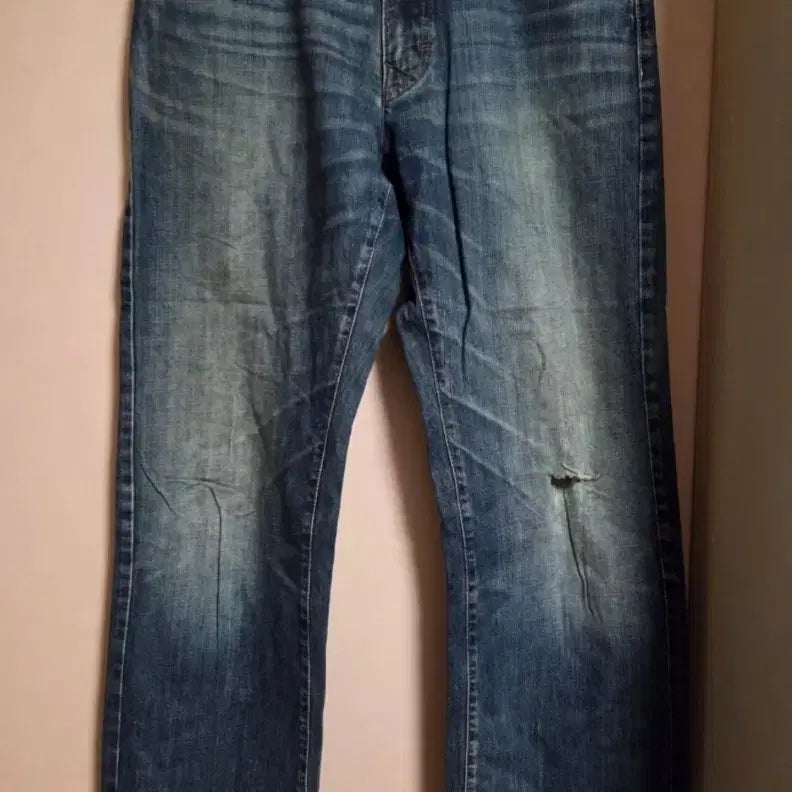 [BUNJANG] Hugo Boss Blue Wash Straight Fit Jeans / 휴고 보스 청바지 블루 워싱 스트레이트 핏