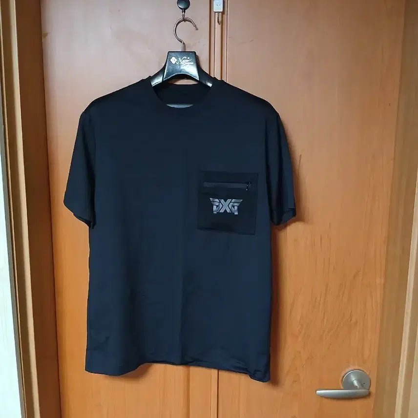 [BUNJANG] Black Short Sleeve T-Shirt / 블랙 반팔 티셔츠