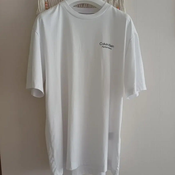 [BUNJANG] Calvin Klein Performance Chest Logo T-Shirt (White) XL / [XL] 캘빈클라인 퍼포먼스 체스트 로고 반팔 티셔츠 (화이트)