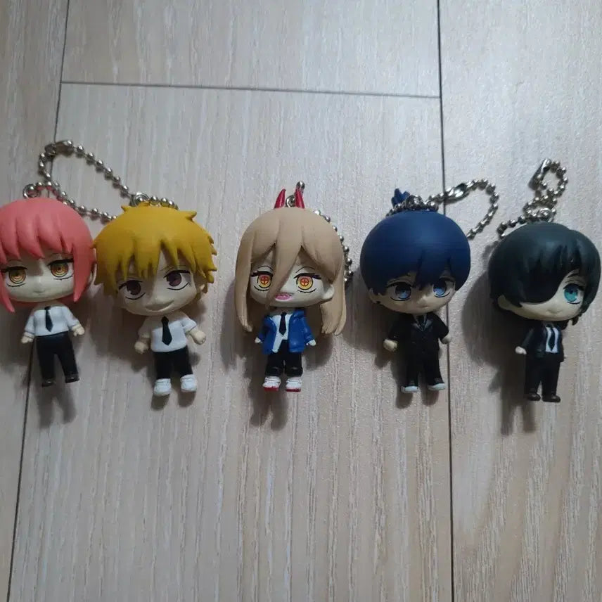 [BUNJANG] Chainsaw Man 5-Piece Figure Keychain Set / 체인소맨 피규어 열쇠고리 5종 세트