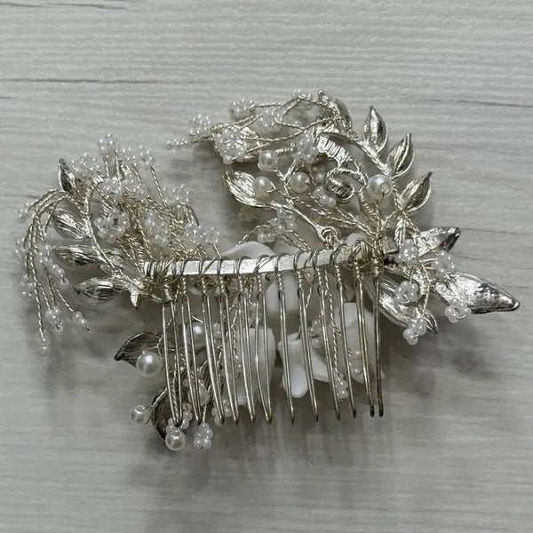 [BUNJANG] Silver Bead and Pearl Hair Comb Corsage / 실버 비즈 헤어 빗 코사지