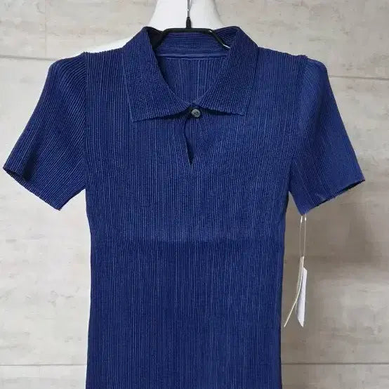 [BUNJANG] Y.K. PRESE Yoshiko Kaji Navy Short Sleeve Pleated Top / 일본 Y.K. PRESE yoshiko kaji 네이비 반팔 플리츠