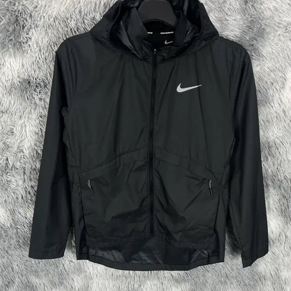 [BUNJANG] Nike Swoosh Running Lightweight Wind Hoody Jacket / 나이키 스우시 러닝 경량 윈드 후디 바람막이 자켓 y 6556
