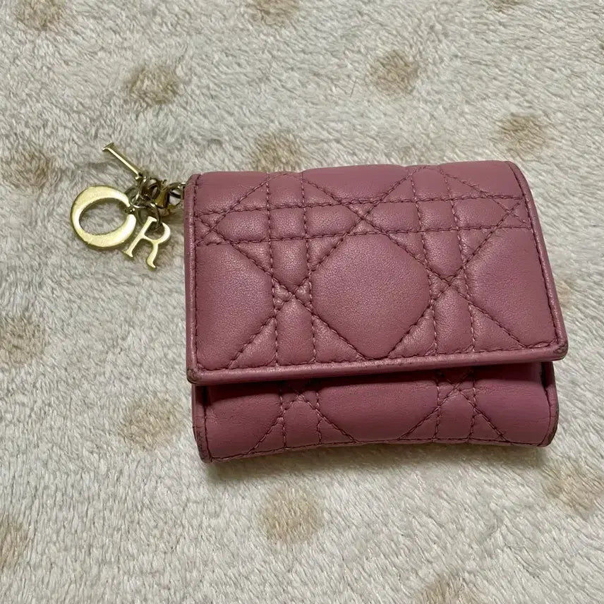 [BUNJANG] Dior Lady Cannage Lotus Lavender Trifold Wallet / 정품 디올 반지갑 디올 레이디 까나쥬 지갑, 디올 레이디 까나쥬 로터스 라벤더 트라이폴드 월렛