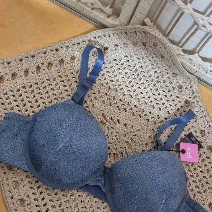 [BUNJANG] Women's Bra 90D / 미사용!BRA여성브라90D/C도가능
