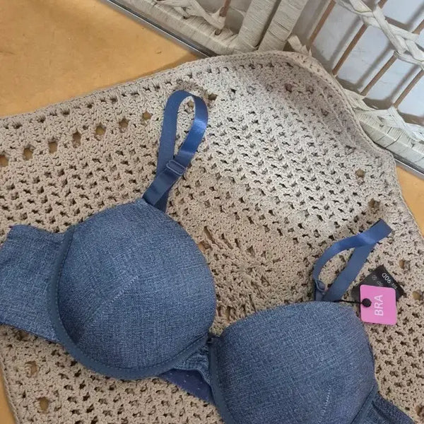 [BUNJANG] Women's Bra 90D / 미사용!BRA여성브라90D/C도가능