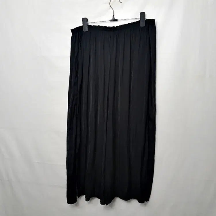 [BUNJANG] Rapiarf Pleated Black 7/10 Sleeve Pants / 라삐아프 주름 블랙 7부 찰랑 바지 33-34