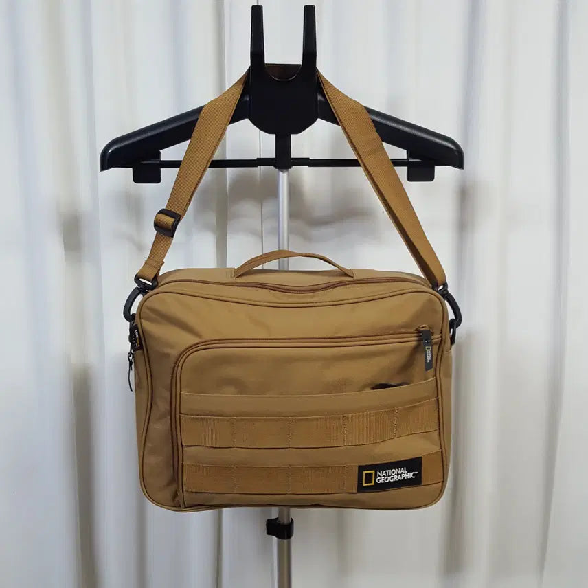 [BUNJANG] National Geographic Parana Crossbody Utility Bag Camel / 내셔널지오그래픽 파라나 크로스백 유틸리티백 카멜 오일장