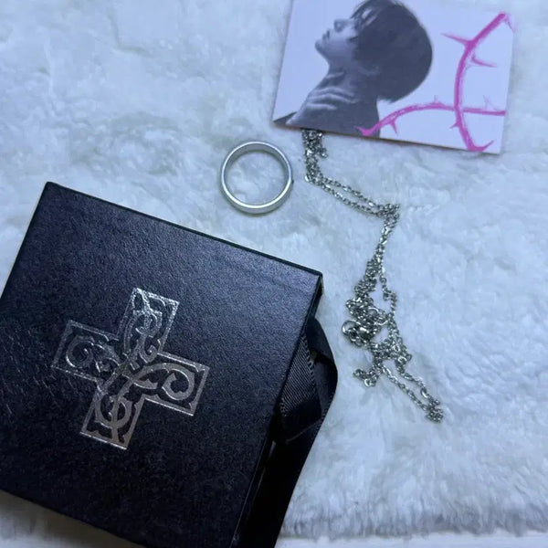 [BUNJANG] TXT Beomgyu Showcase Ring Necklace / 범규 쇼케이스 반지 목걸이 쇼케이스 역조공
