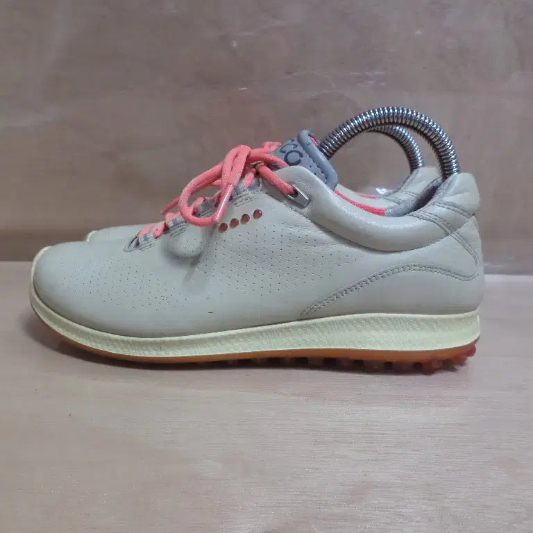 [BUNJANG] Ecco Golf Shoes (Non-Spike) 260731 / 후루룩구제3 230 에코 ecco 논스파이크 골프화 260731