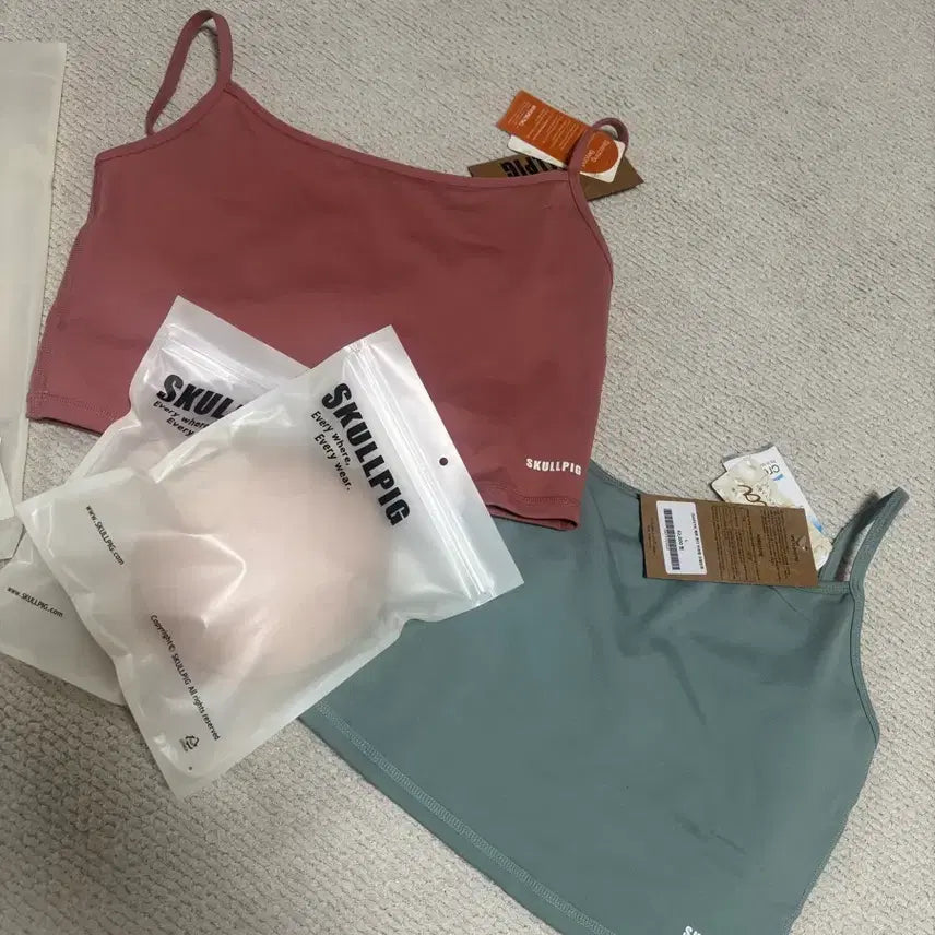 [BUNJANG] Skullpig Sleeveless Top Set (2 Colors) / 스컬피그 나시 상의 2종 세트 핑크/그린