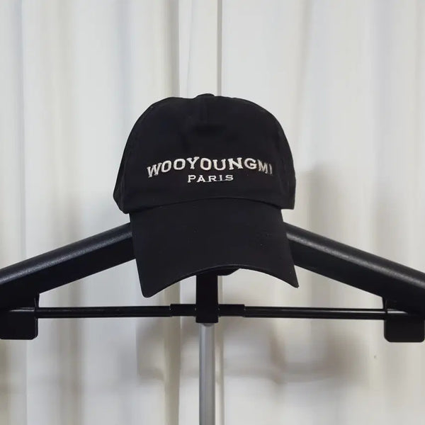 [BUNJANG] Wooyoungmi Embroidered Logo Ball Cap / 22년 우영미 자수 로고 볼캡 모자 FREE 오일장