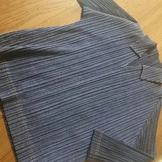 [BUNJANG] Pleats Please Denim Blouse / 플리츠플리즈 데님 블라우스