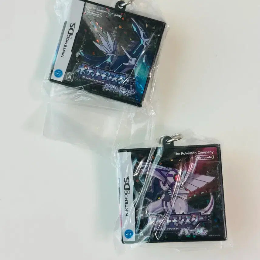 [BUNJANG] Pokemon 30th Anniversary Package Cartridge Keychain Gacha Diamond Pearl / 포켓몬스터 30주년 패키지 게임 카트리지 키링 가챠 다이아몬드 펄