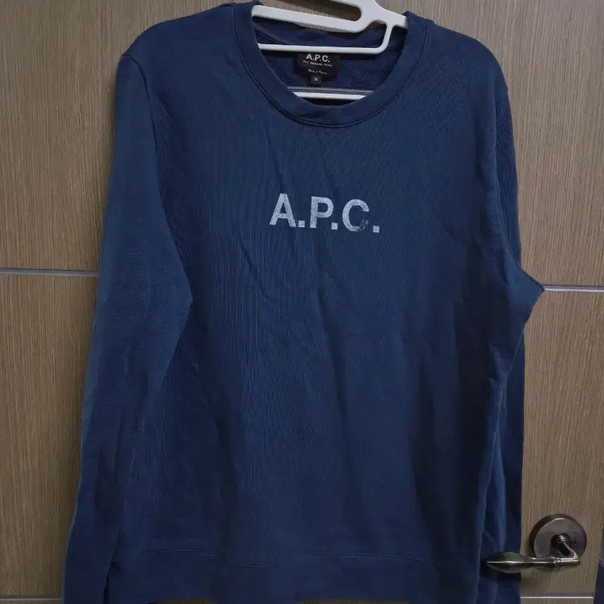 [BUNJANG] A.P.C. Logo Sweatshirt Navy M / 아페쎄 맨투맨