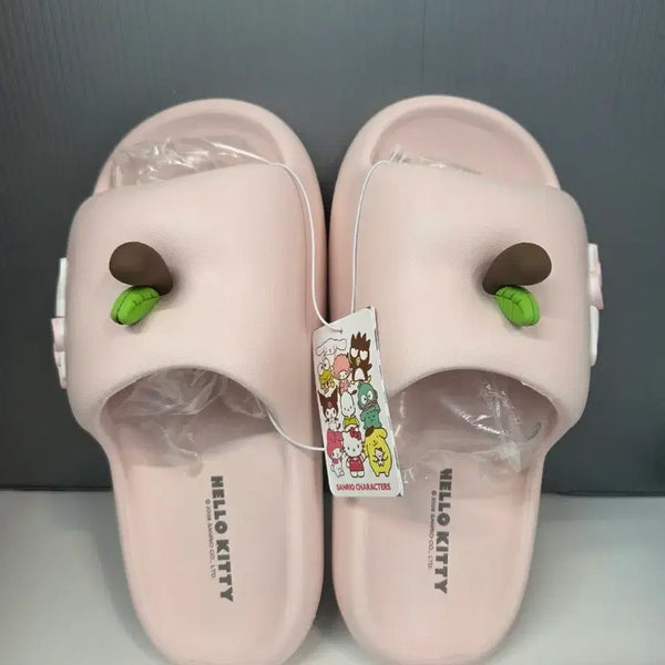 [BUNJANG] Sanrio Hello Kitty Apple Slippers (240) / 산리오 헬로키티 사과 슬리퍼 240