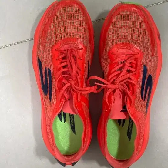 [BUNJANG] Skechers Go Run Coral Running Shoes / 스케쳐스 고런 러닝화 코랄