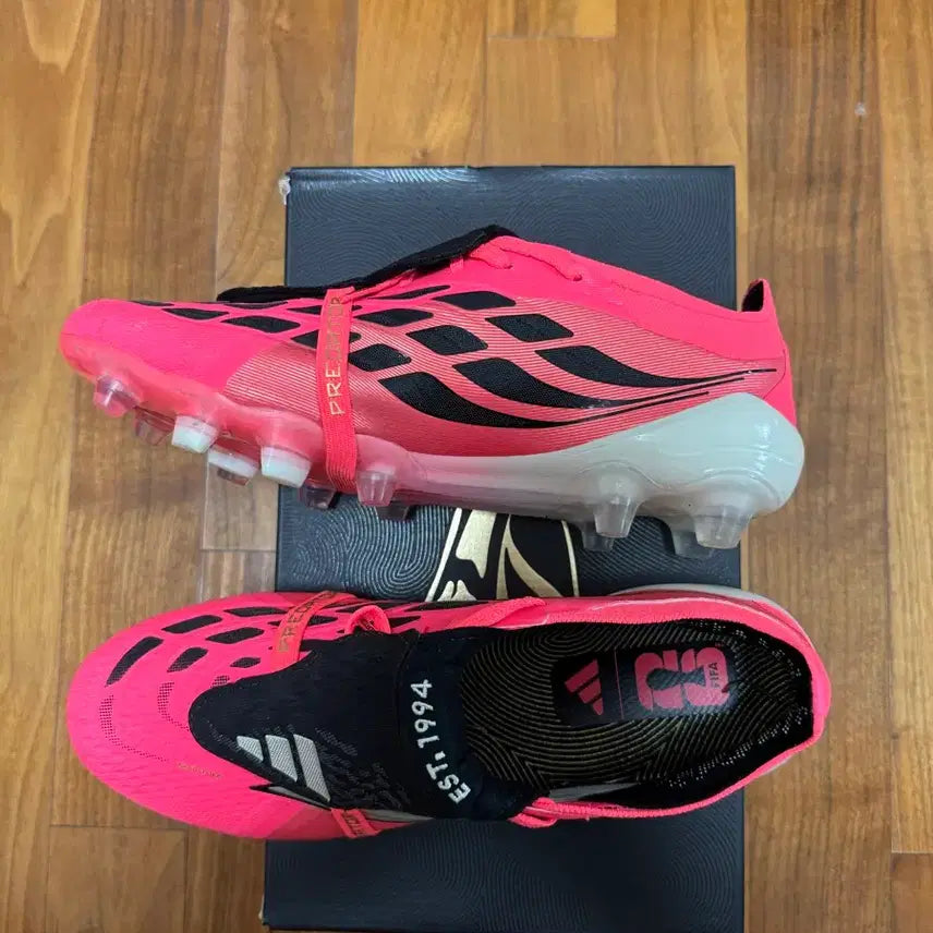 [BUNJANG] Adidas Predator HG/AG World Cup Pack Soccer Cleats (265) / 아디다스 프레데터 HG/AG 265 월드컵팩