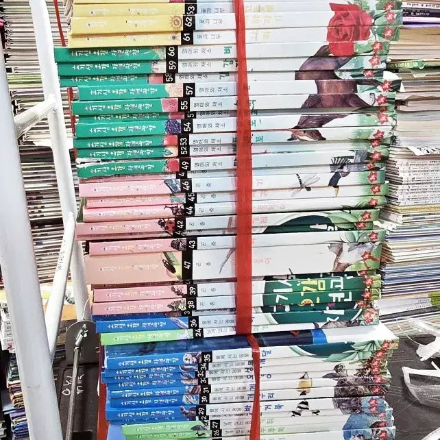 [BUNJANG] Hogisim Ogam Nature Observation Geulppuri 74-Volume Set Children's Used Books / 호기심 오감 자연관찰 글뿌리 74권 세트 어린이책 중고책