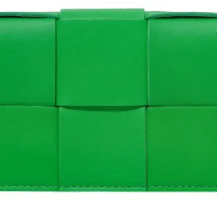 [BUNJANG] Bottega Veneta Mini Leather Cassette Bag Parrot / 보테가 베네타 미니 레더 카세트백 패러킷 팝니다.