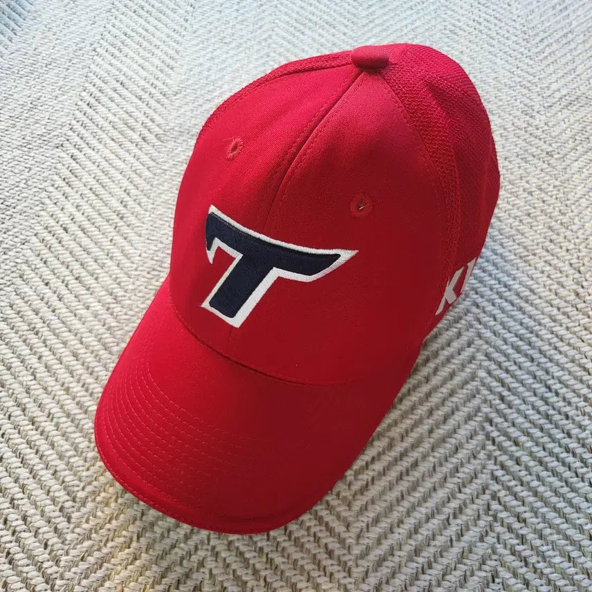 [BUNJANG] KIA Tigers Red Baseball Cap / 제트 기아 타이거즈 볼캡 모자 레드