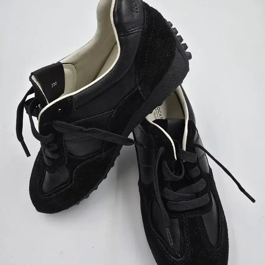 [BUNJANG] Rockport TruTech Women's Sneakers / 락포트 트루테크 여성 스니커즈 230