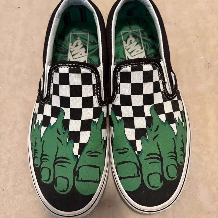 [BUNJANG] Vans Slip-On Marvel Hulk Checkerboard / (235) 반스 슬립온 마블 헐크 체커보드