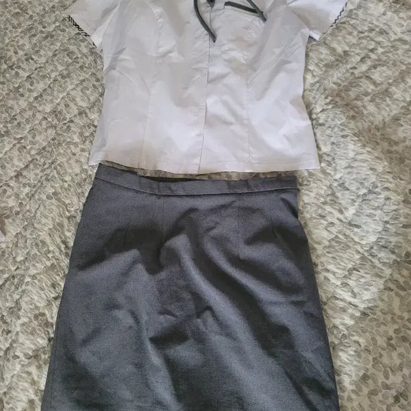 [BUNJANG] Girl's School Uniform / 여학생 교복