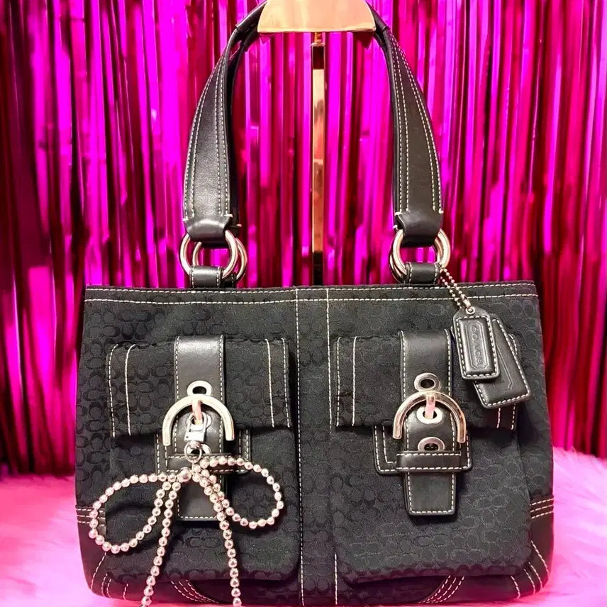 [BUNJANG] Coach Signature Jacquard Pocket Tote Shoulder Bag Black / 데일리) Coach 코치 시그니처 자카드 포켓토트숄더백 블랙