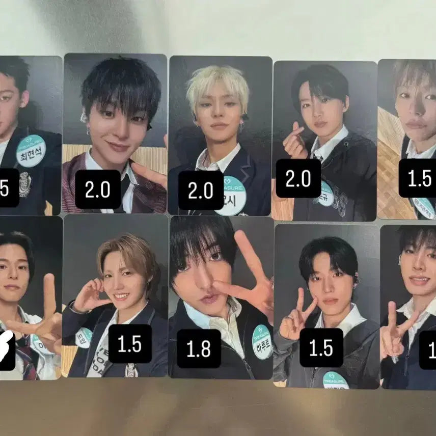 [BUNJANG] TREASURE Follow Event Photocard Jihoon Junkyu Yoshi Jaehyuk Jeongwoo Jeonghwan Doyoung Hyunsuk Haruto / 트레저 팔로우 이벤트 교복 포카 지훈 준규 요시 재혁 정우 정환 도영 아사히