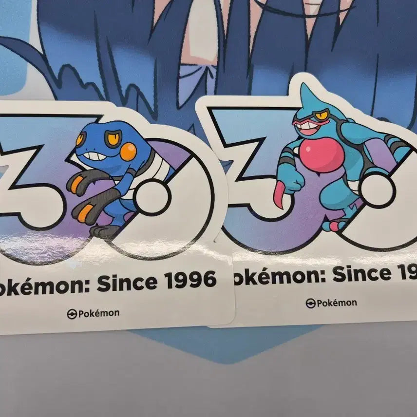 [BUNJANG] Pokemon 30th Anniversary Logo Sticker - Yanma & Yanmega (4th Gen Sinnoh) / 포켓몬 30주년 로고 스티커 삐딱구리 독개굴 4세대 신오