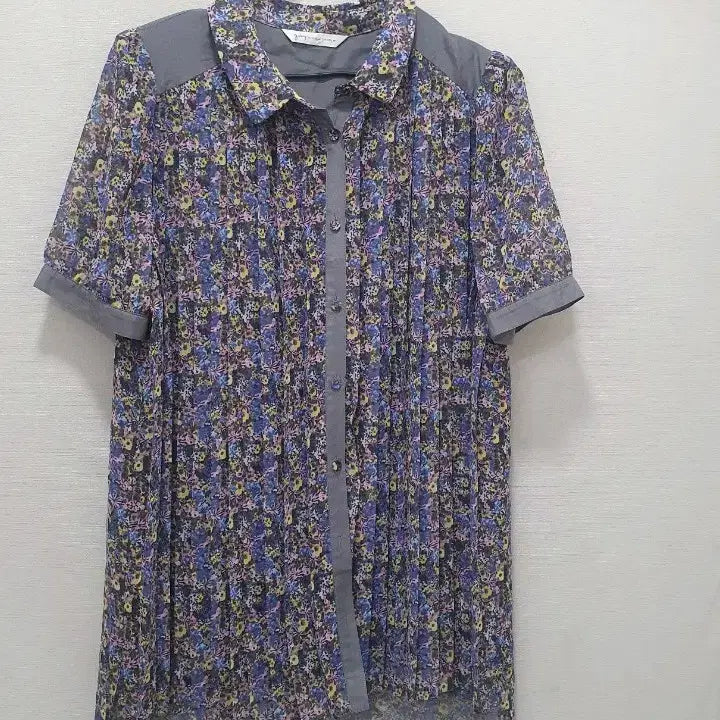 [BUNJANG] GIBI Pleated Blouse / 기비반팔(주름반팔블라우스)