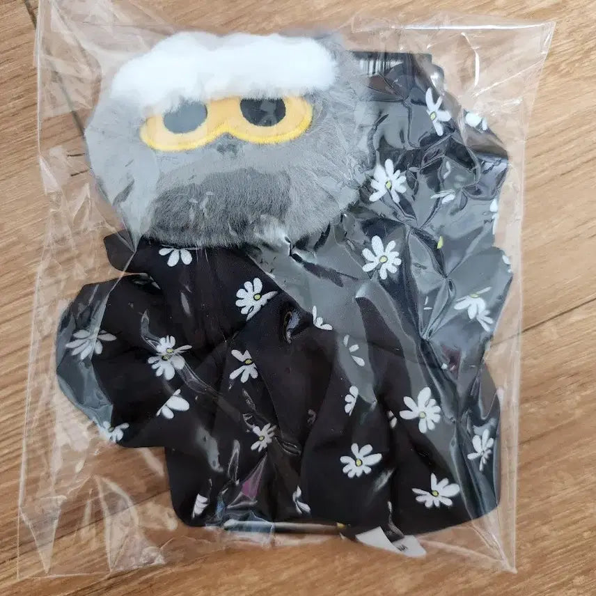 [BUNJANG] Jo&Friends Joa Signature Hair Scrunchie / 조앤프렌즈 조아 시그니처 인형 헤어 스크런치 머리끈 미개봉새상품
