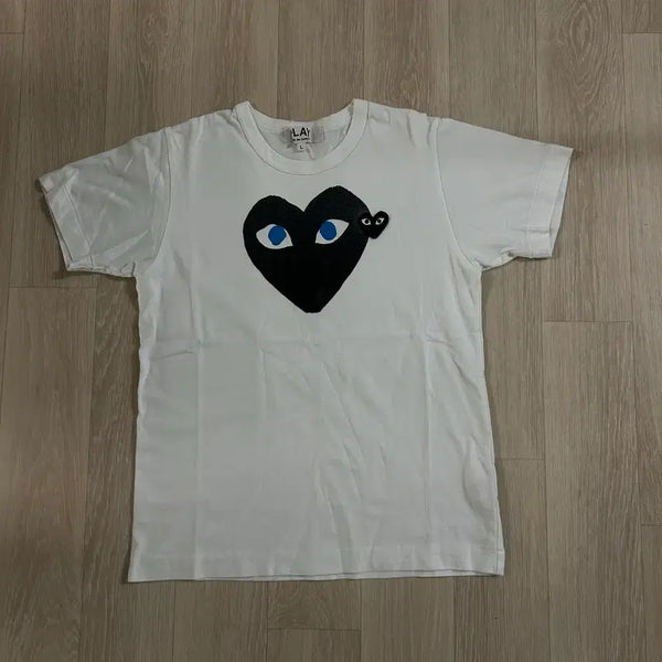 [BUNJANG] Comme des Garçons PLAY Black Heart Blue Eye T-Shirt White L / 플레이 꼼데가르송 블랙 하트 블루 아이 티셔츠 화이트 L