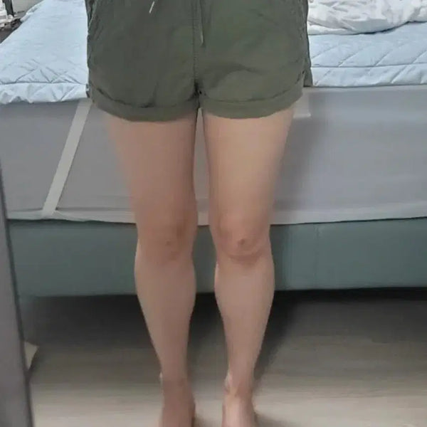 [BUNJANG] Khaki Elastic Waistband Shorts / 카키색 밴딩 숏팬츠