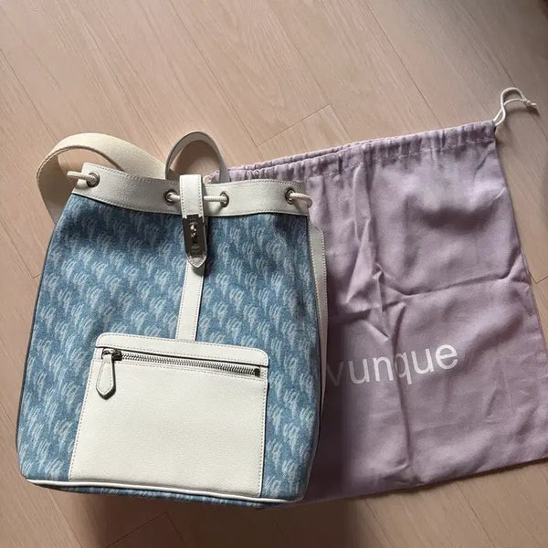 [BUNJANG] VUNK Twiicy Denim Drawstring Shoulder Bag / 한정 분크 투씨 데님 드로우스트링