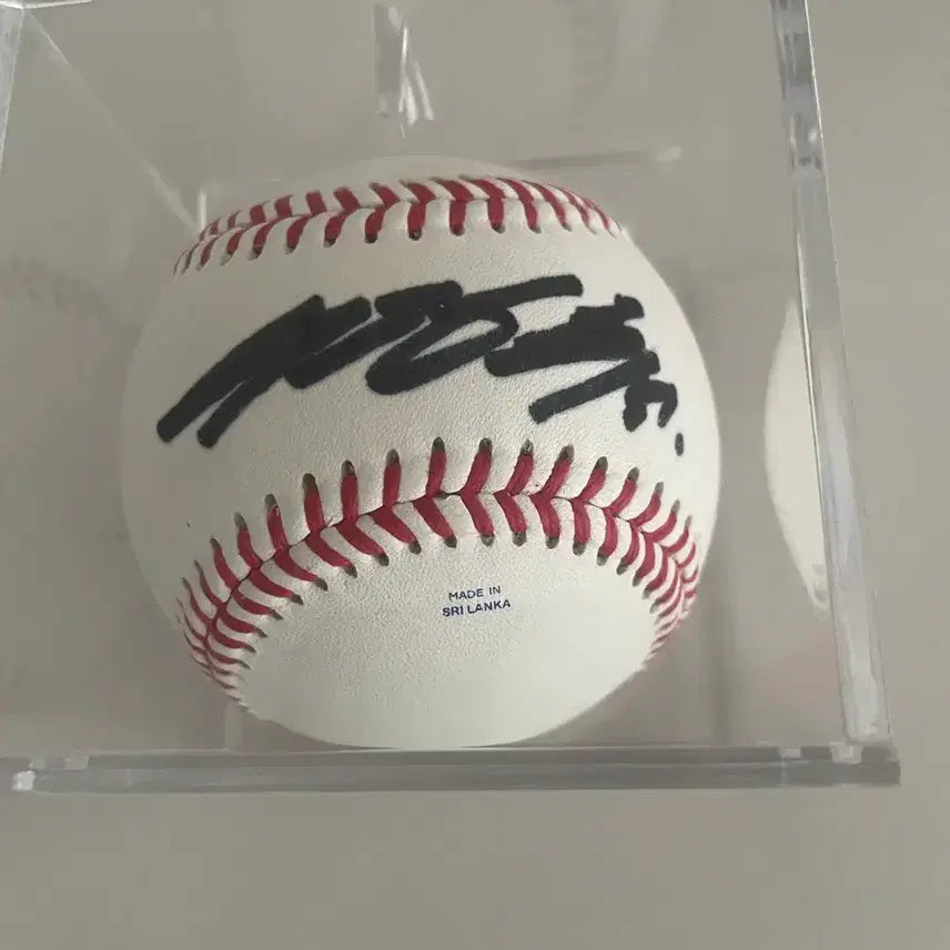 [BUNJANG] Lee Jung Hoo Signed Baseball / 오늘만 4만원대)이정후 친필 사인볼 공인구