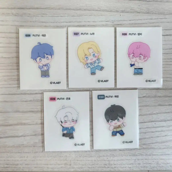 [BUNJANG] PLAVE PUTV! Photocard Set (26-30) / 플레이브 띠부씰 PUTV! 푸티비 26~30