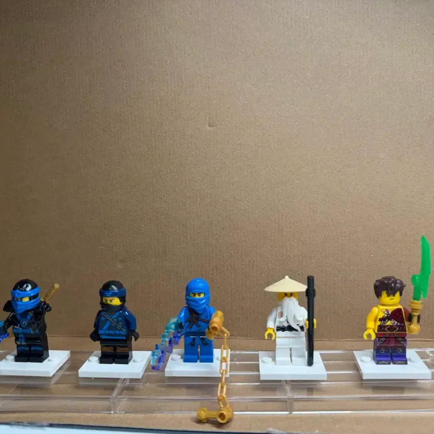 [BUNJANG] LEGO Ninjago Zane & Master Wu Figure Set / 레고 닌자고 쟌&마스터 우 판매
