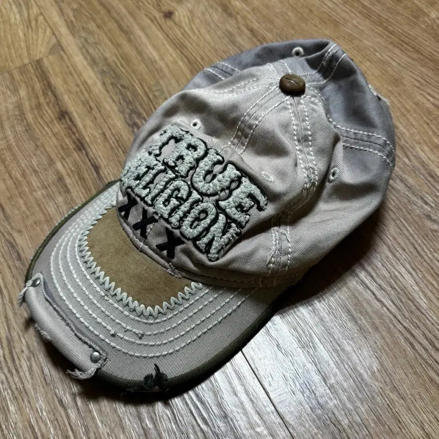 [BUNJANG] True Religion Stitch Cap Hat / 트루 릴리전 스티치 캡 모자