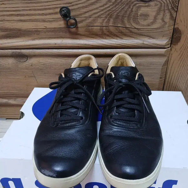 [BUNJANG] Adidas Adipure SP Spikeless Golf Shoes (255mm) / 아디다스 아디퓨어 SP 스파이크리스 골프화(255mm)