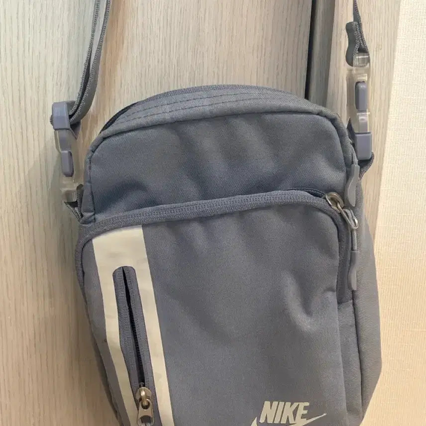 [BUNJANG] Nike Crossbody Bag / 나이키 크로스백 가방