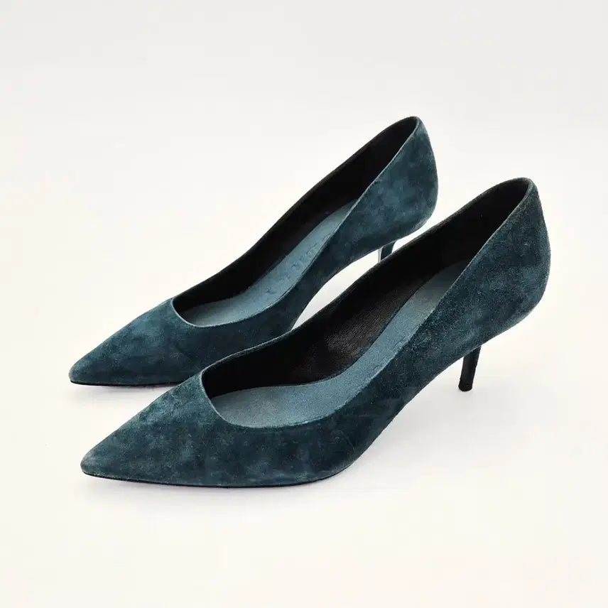 [BUNJANG] Burberry Gold Logo Plate Suede Pumps Heel 36C / [중고명품셀렉트]버버리 골드 로고 플레이트 스웨이드 펌프스 힐 36C