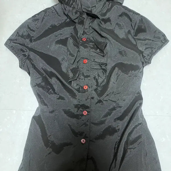 [BUNJANG] Black Blouse / 공겜여주깔 블랙 블라우스