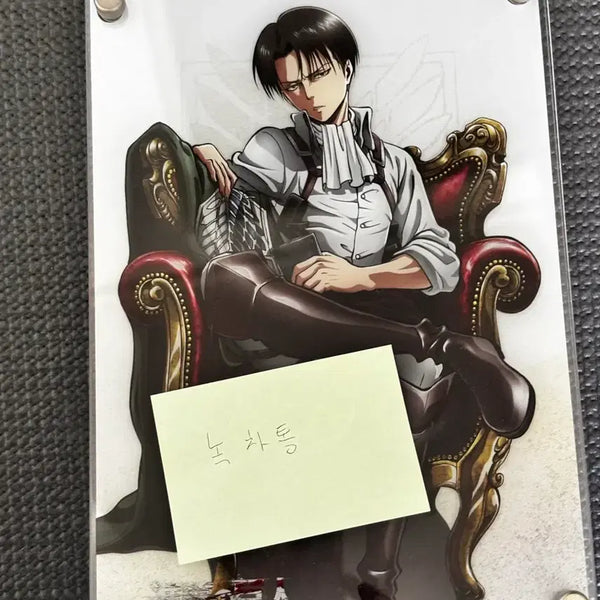 [BUNJANG] Attack on Titan Levi Acrylic Stand / 리바이 아크릴 스탠드