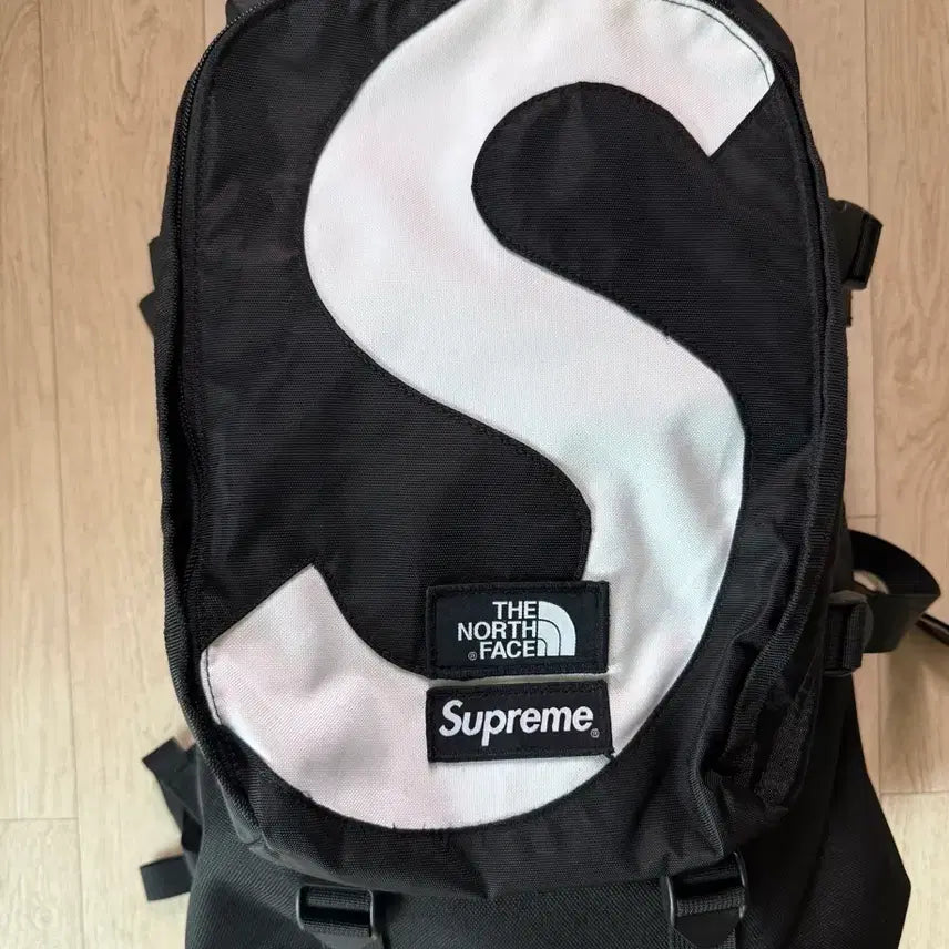 [BUNJANG] Supreme x The North Face S Logo Backpack Black / 슈프림 노스페이스 S 로고 백팩
