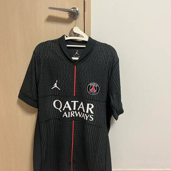 [BUNJANG] Paris Saint-Germain PSG Jordan 4th Authentic Jersey / 파리 생제르맹 PSG 조던 유니폼 4th 어센틱 adv