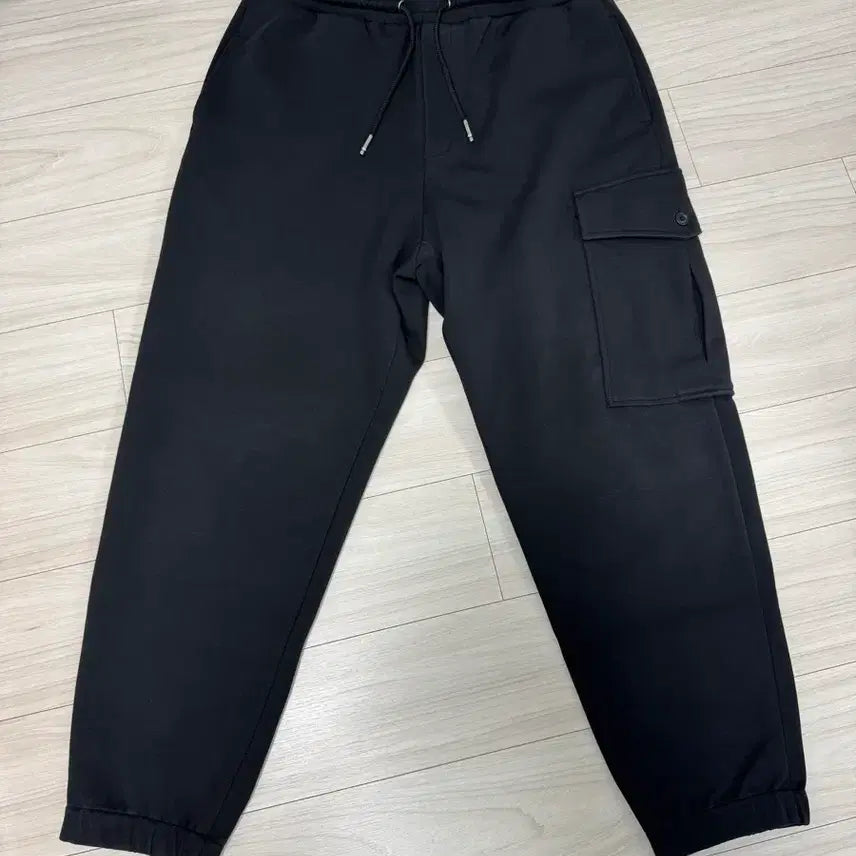 [BUNJANG] Songzio Zezio Training Jogger Pants / 송지오 지제로 트레이닝 조거팬츠 82